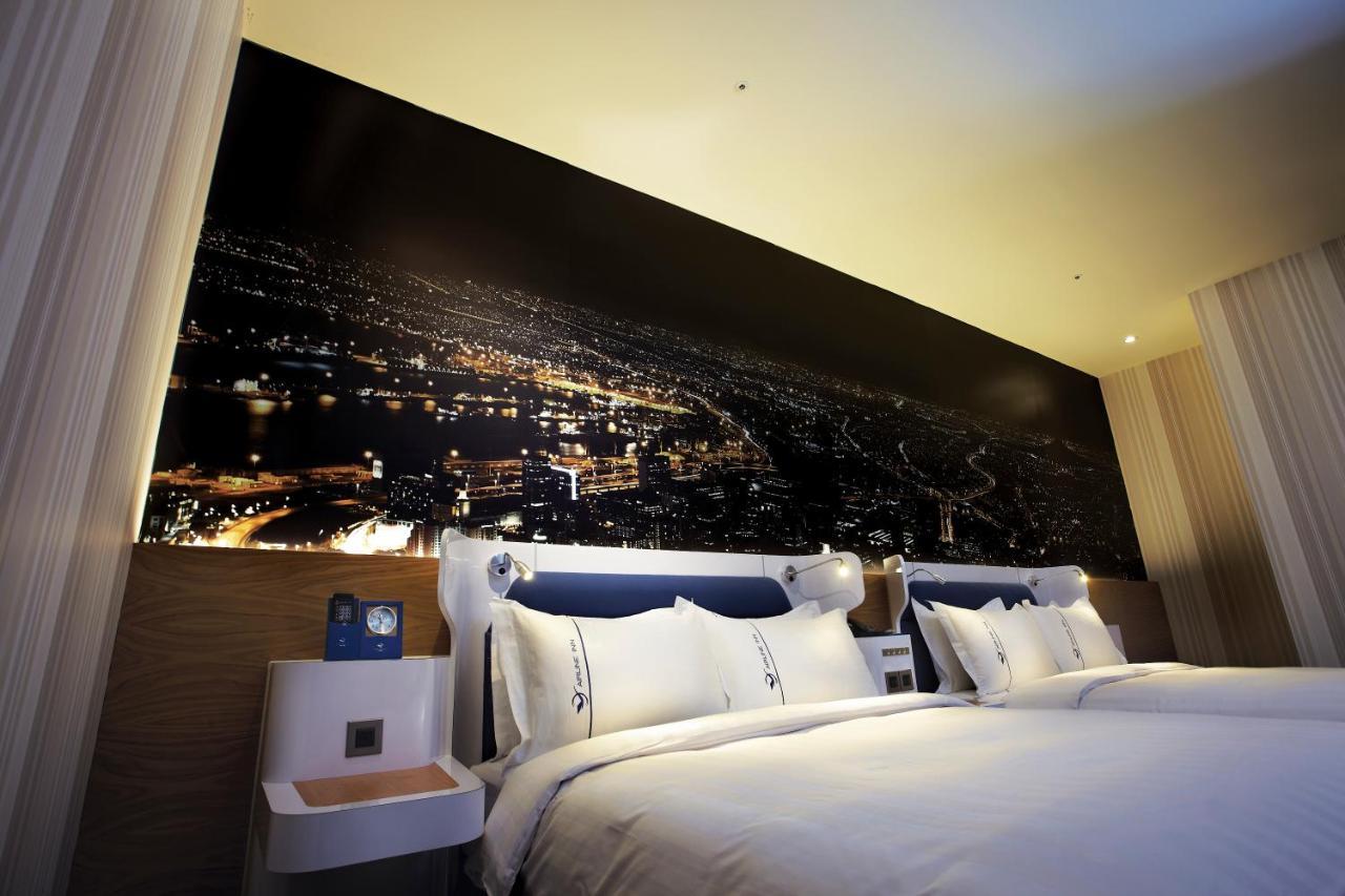 Airline Inn Green Park Way Taichung Bagian luar foto