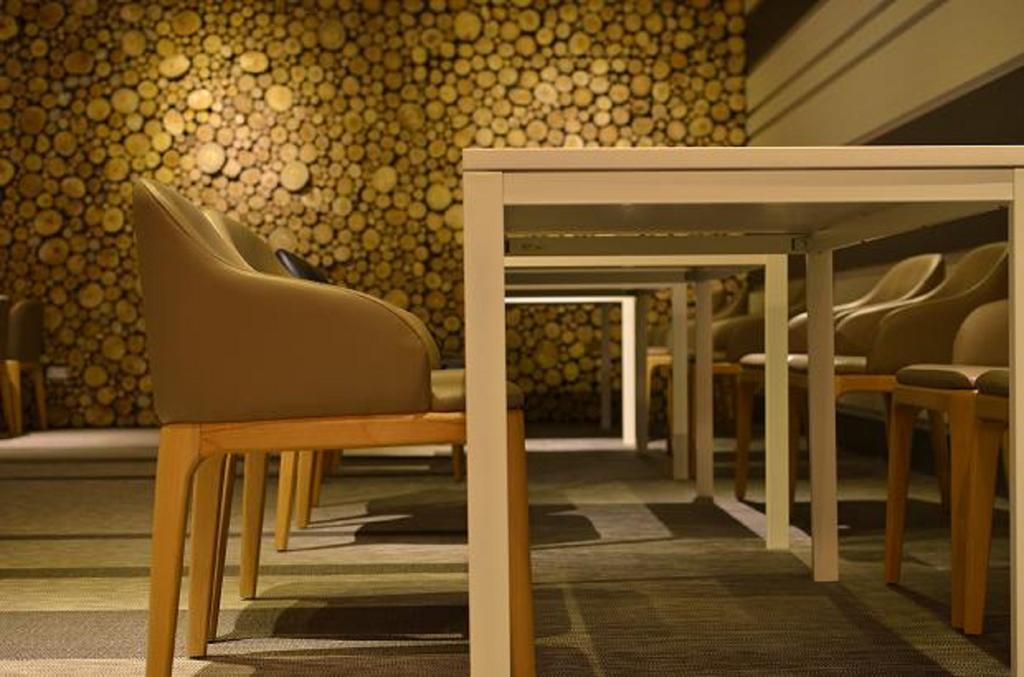 Airline Inn Green Park Way Taichung Bagian luar foto