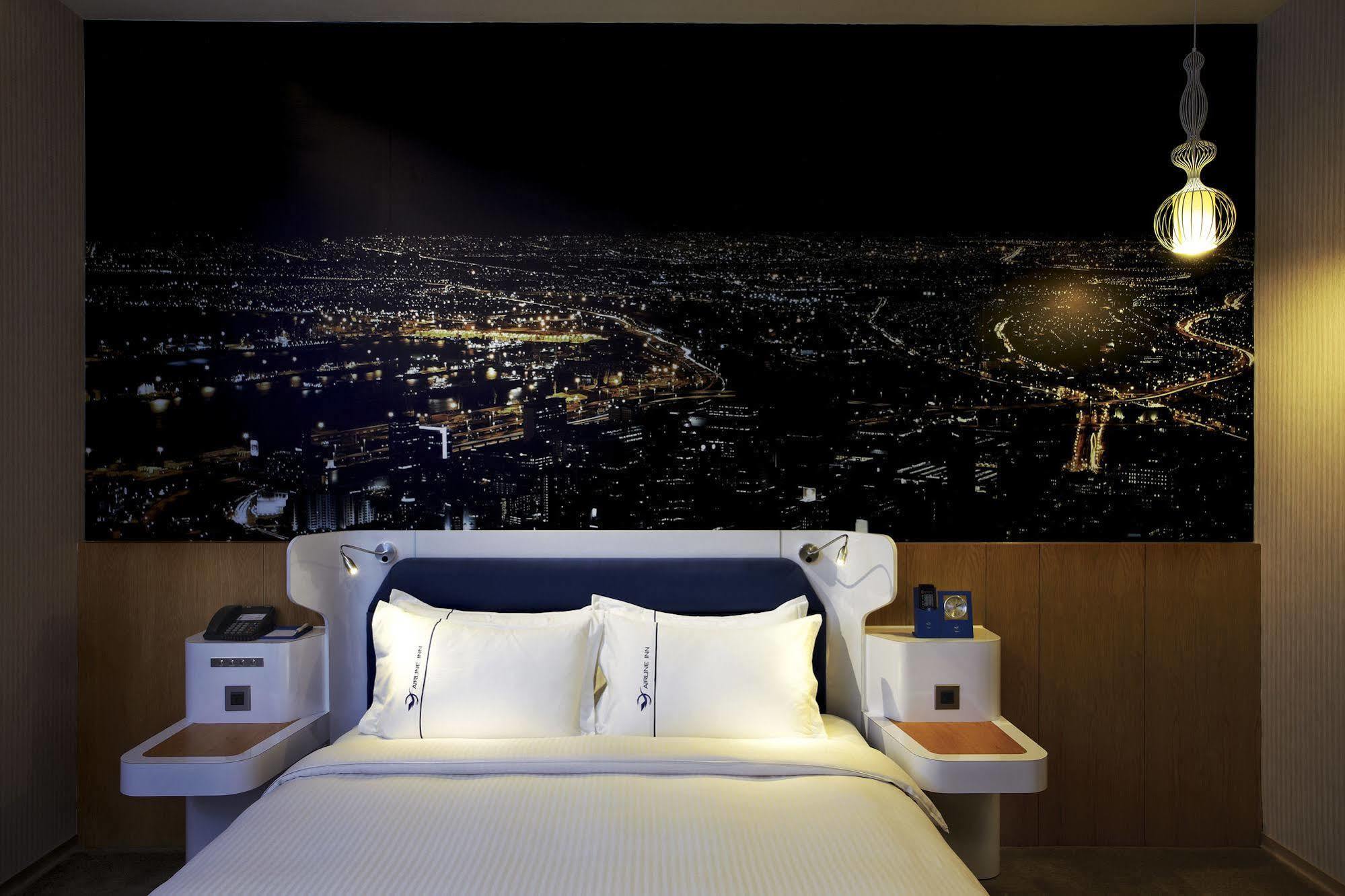 Airline Inn Green Park Way Taichung Bagian luar foto